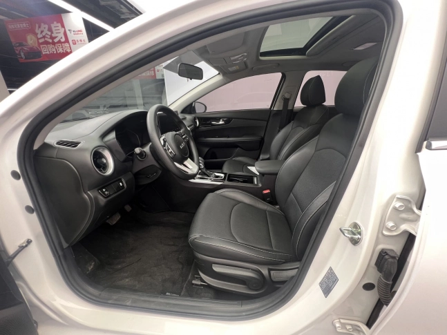 KIA K3 2021 1.5 CVT Fashion Edition 2022