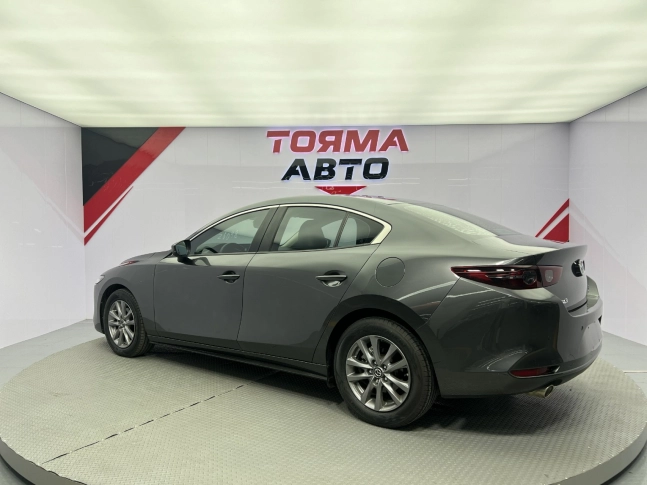 Mazda 3 Axela 2022, Mazda 3 Axela Sedan 2.0 2022